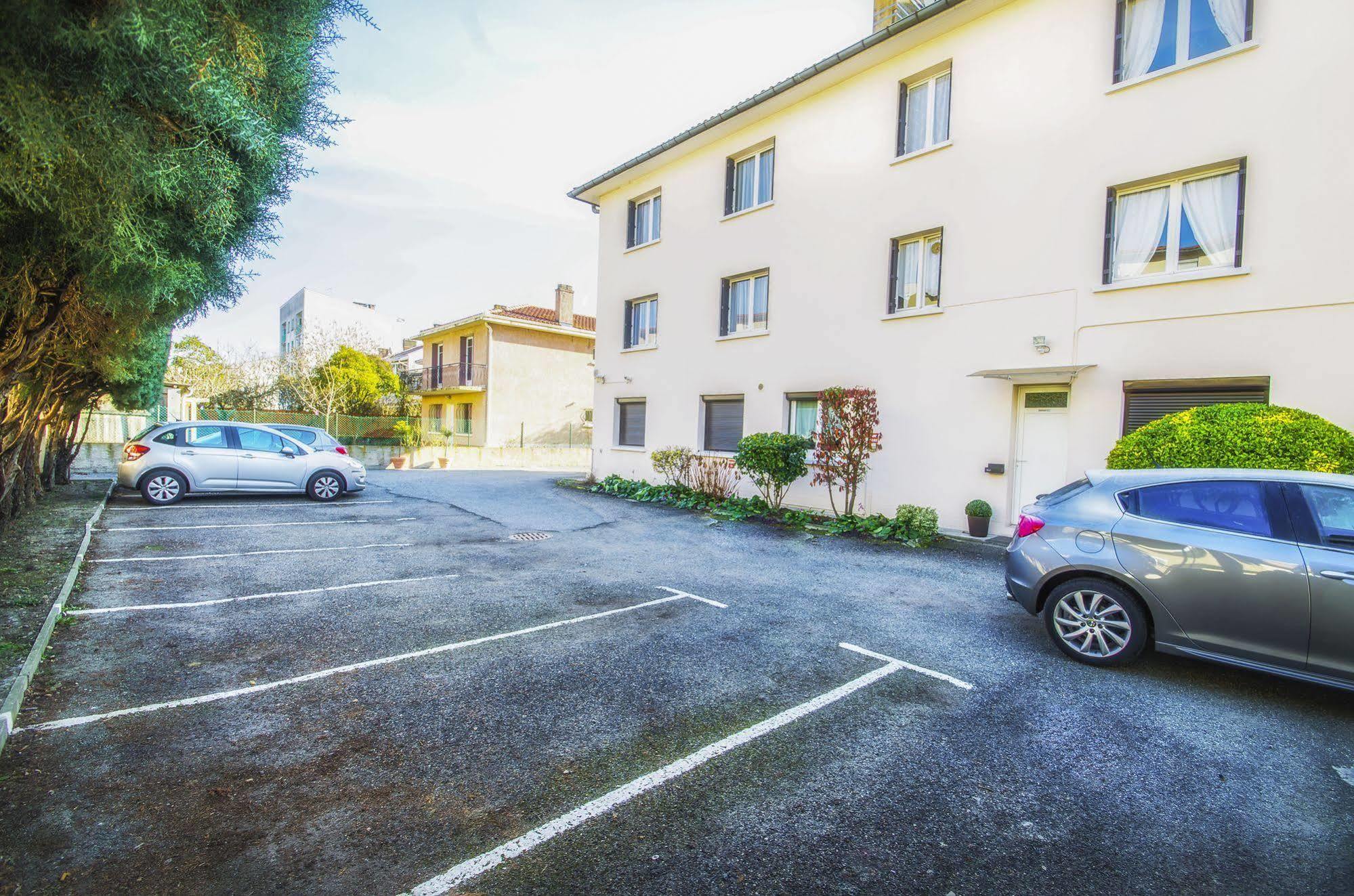 Hotel Prado Avec Parking - Proche Zenith ตูลูส ภายนอก รูปภาพ